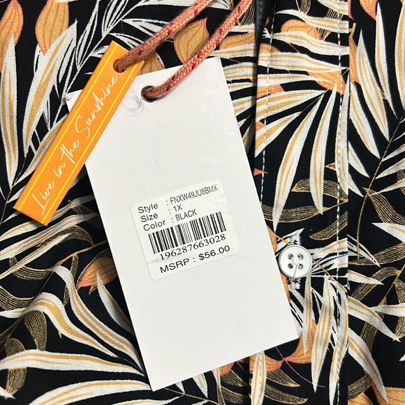 🙌🏾 Printed Poplin Short Sleeve Button Up Shirt 🤗 Vacay Spirit 🌴 - Picture 3 of 9